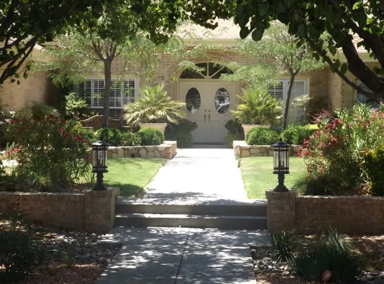 Reliable yard maintenance in El Paso, TX - Southwest Landscape & Sprinkler