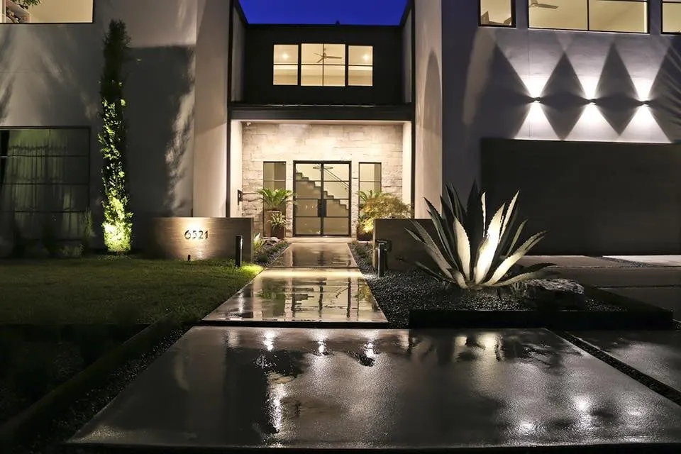 Expert landscape design for beautiful yards in Dallas, TX by Southwest Landscape Design