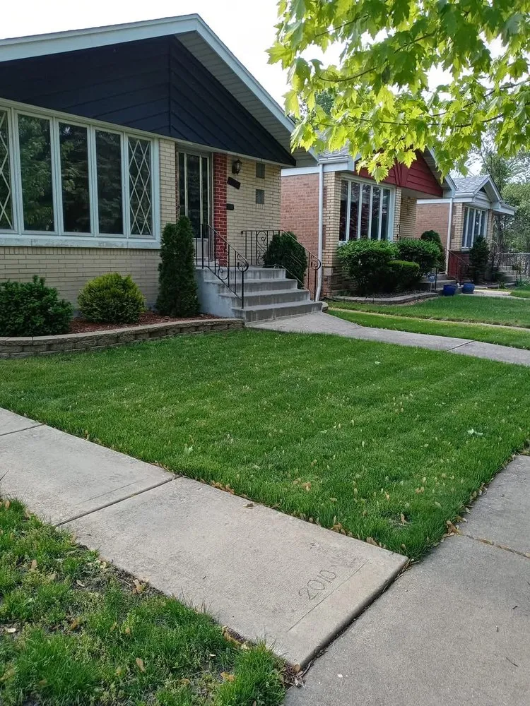 Expert landscape installation in Chicago, IL by Southwest Lawn Care