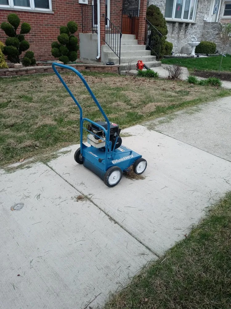 Top-rated lawn mowing service in Chicago, IL - Southwest Lawn Care