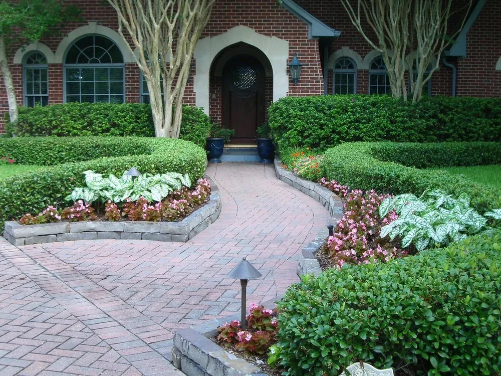 Reliable yard cleanup service in Houston, TX - Southwest Property Landscaping