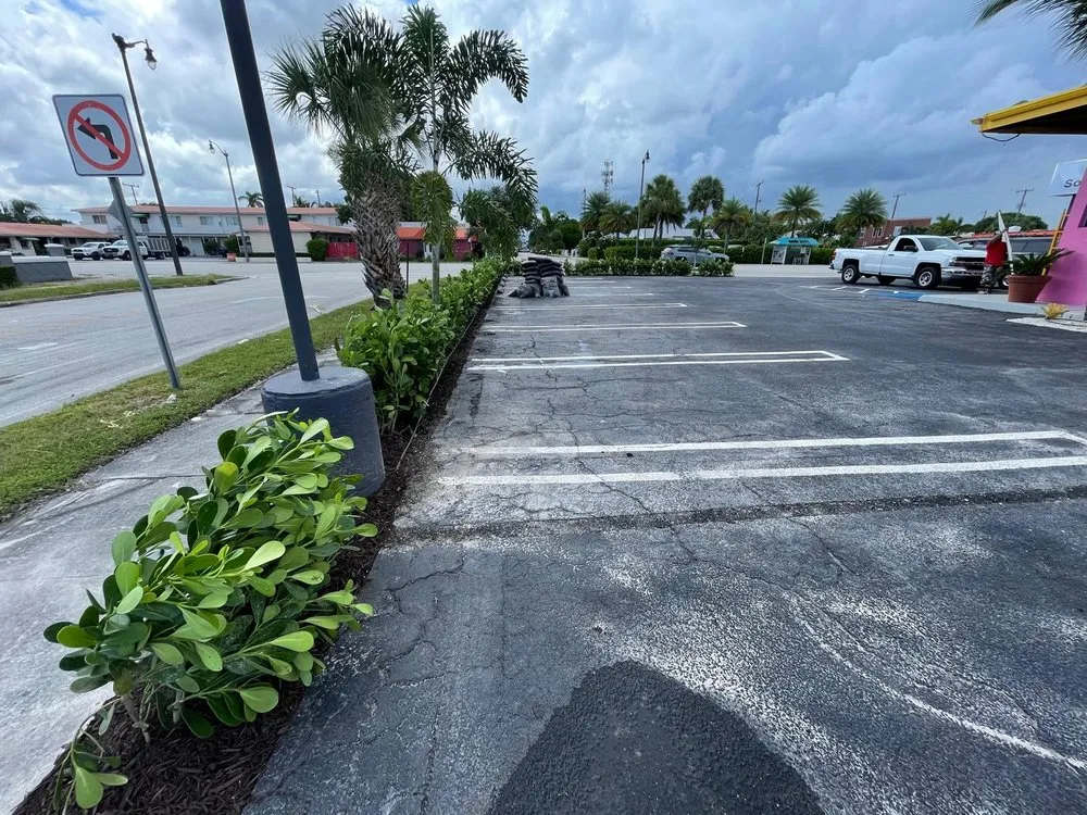 Top-rated landscape installation experts serving Bonita Springs, FL - Southwest Quality Lawn - Lawn Care & Landscaping Service