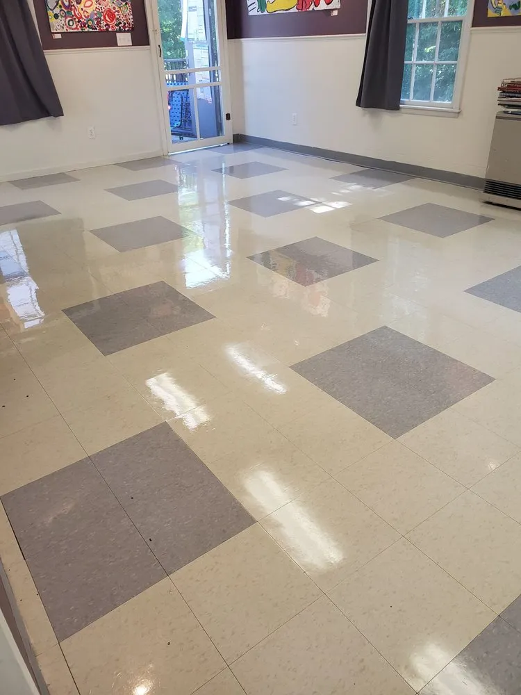 Custom lawn care service in Quincy, MA - Sovereign Building Services