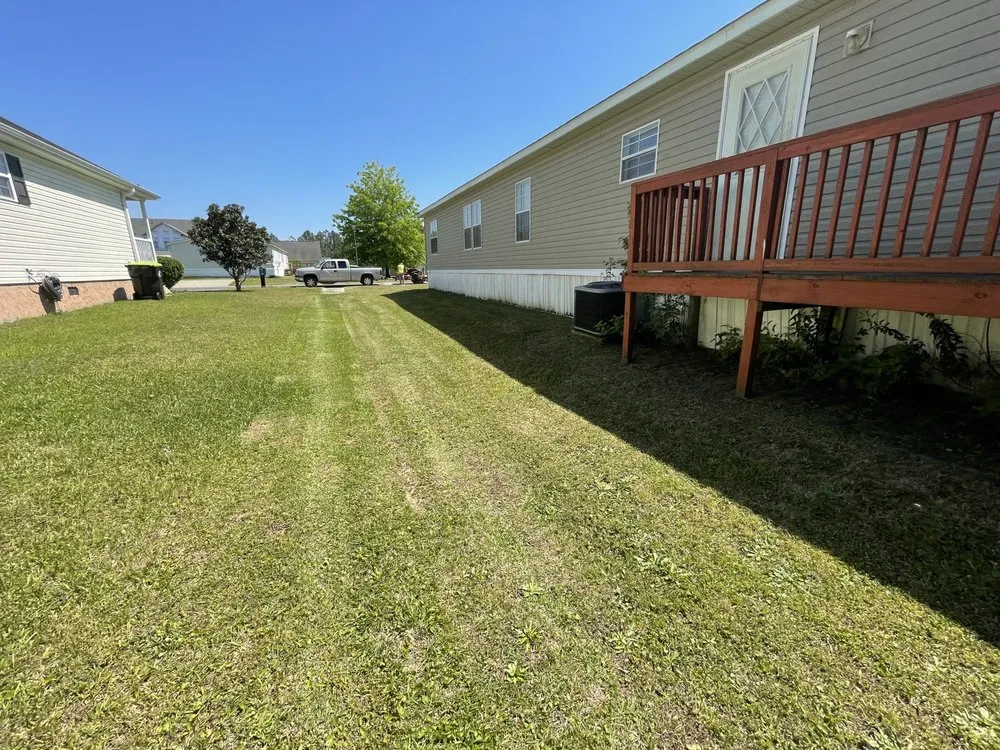 Expert lawn mowing service in Loris, SC - Sow Lucky Lawn Care