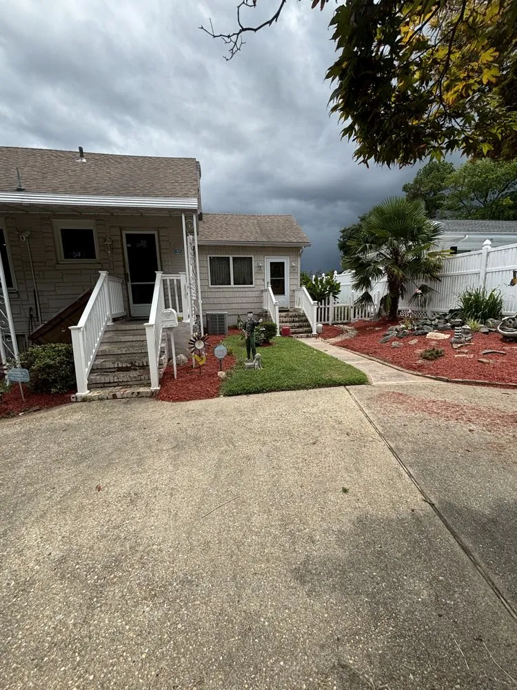 Local landscape design for homes in Smithfield, VA by SP Landscaping