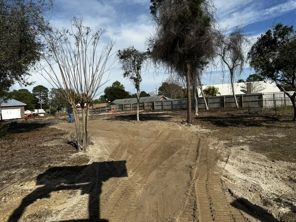 Top-rated residential landscaping for beautiful yards across Navarre, FL - Sp lawn care and landscaping