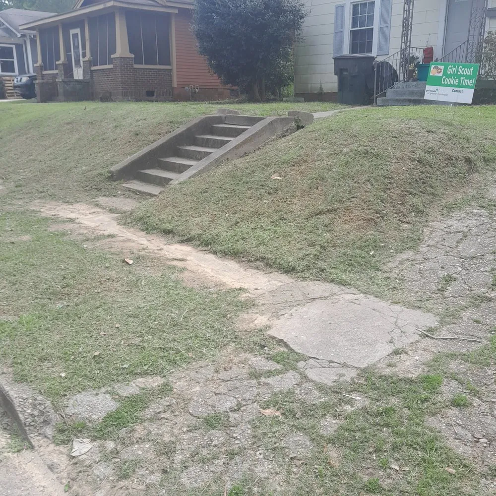 Local lawn mowing service for outdoor upgrades across Vicksburg, MS - S&P Lawn service