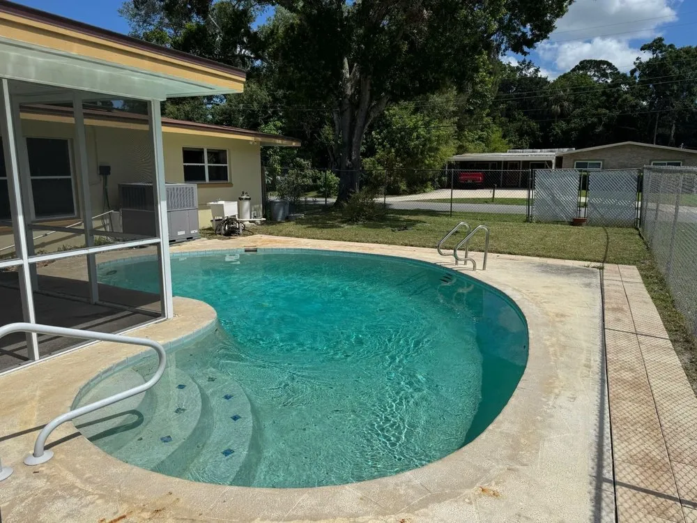 Affordable landscaping services in Palm Bay, FL by Space Coast Lawns