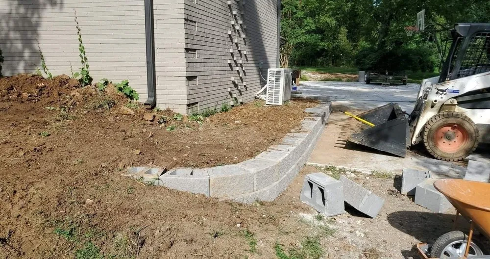 Local lawn mowing service experts serving Nashville, TN - Space Landscaping