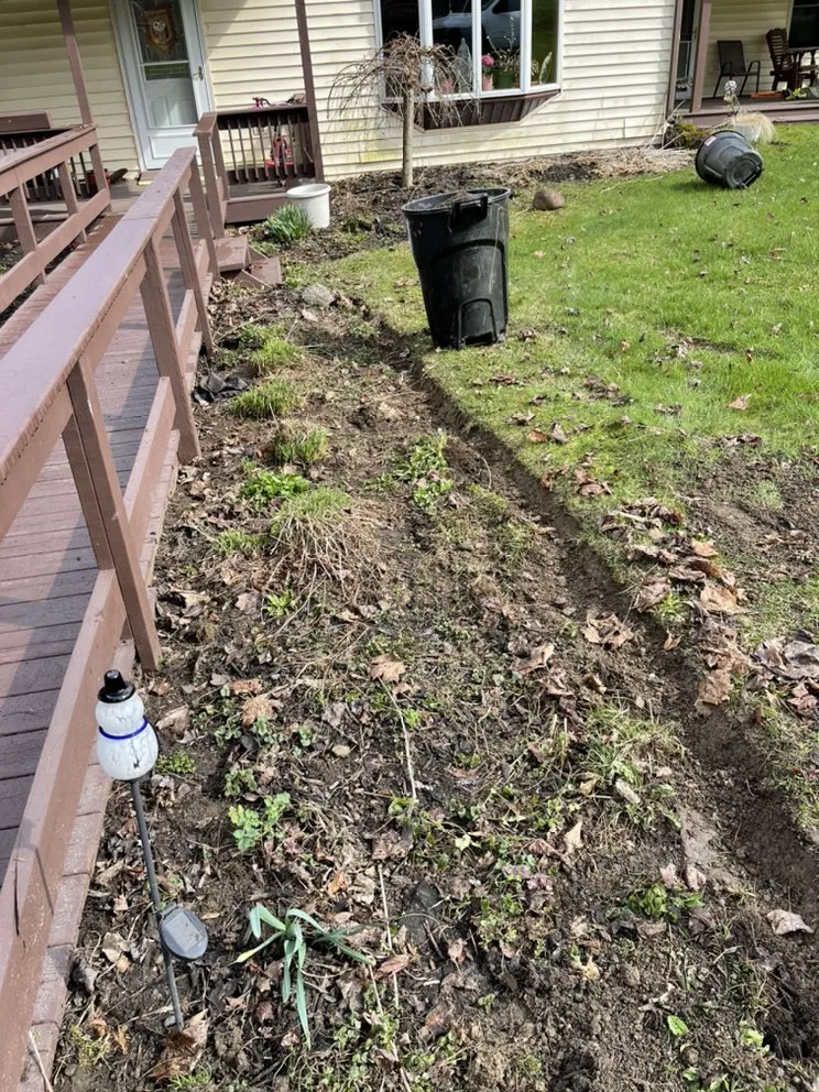 Expert yard maintenance in Endicott, NY by Space Maintenance