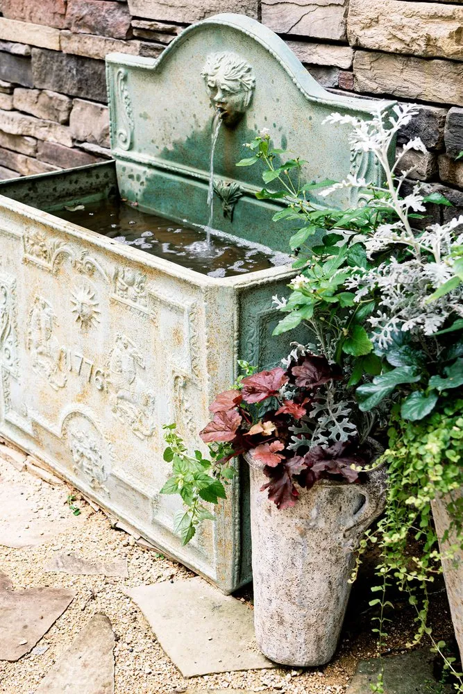 Expert outdoor landscaping in Raleigh, NC - Spade & Sparrow