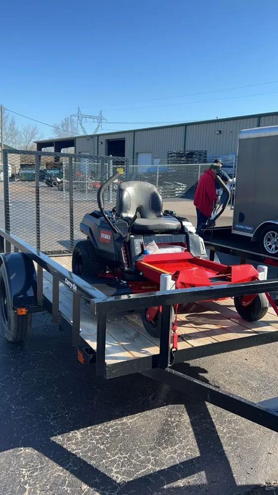 Reliable outdoor landscaping for year-round maintenance across Lebanon, OH - Spade’s Lawn Care and Landscape