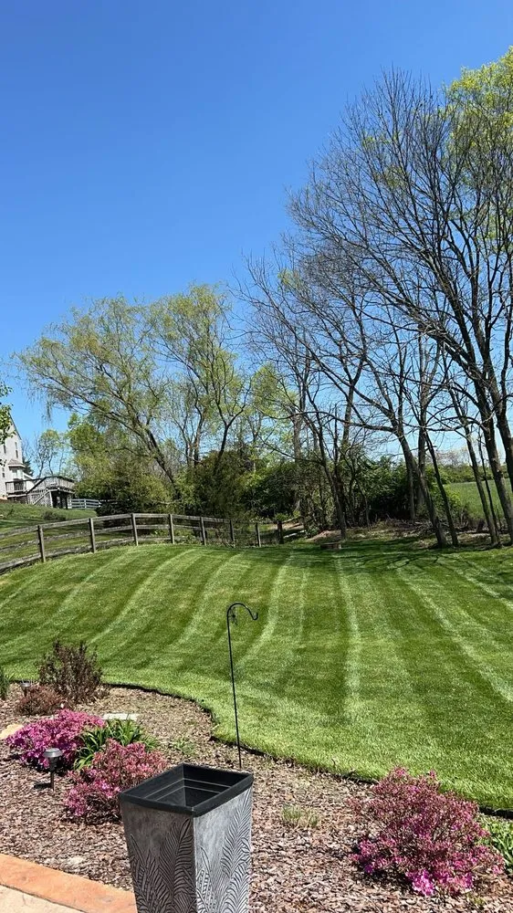 Trusted yard cleanup service for year-round maintenance across Lebanon, OH - Spade’s Lawn Care and Landscape