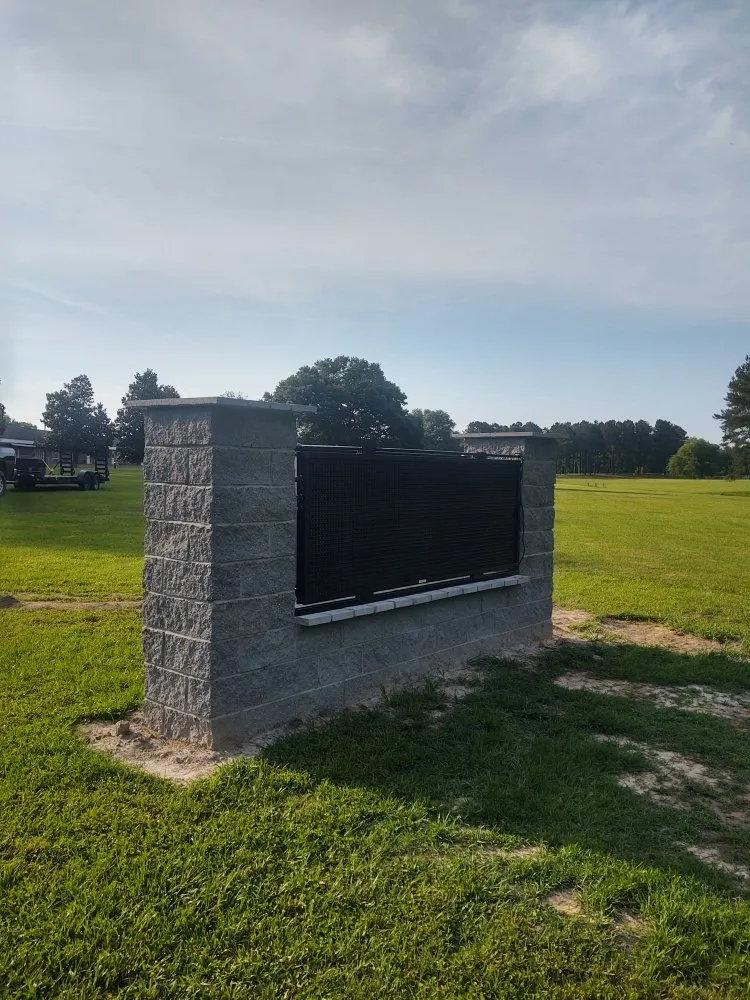 Affordable outdoor landscaping in Macclesfield, NC - Spain's Land Development