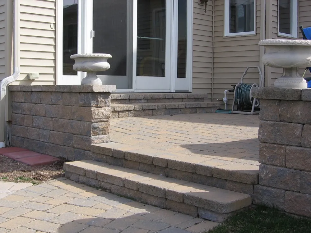 Custom garden landscaping for beautiful yards in Roselle Park, NJ by Spano & Sons Landscaping