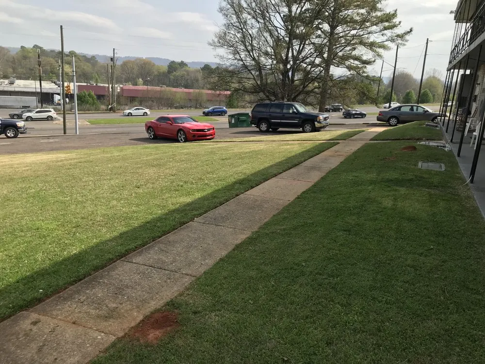 Custom outdoor landscaping experts serving Birmingham, AL - Spare Prayer Property Services