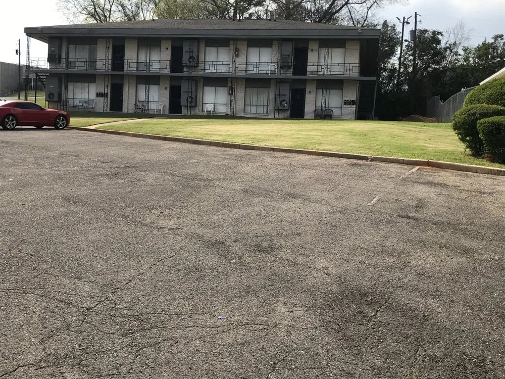 Affordable landscaping services experts serving Birmingham, AL - Spare Prayer Property Services