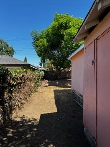 Professional lawn mowing service experts serving Stanton, CA - Spark Cleaning