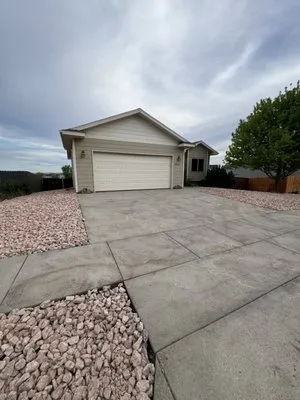 Spark Landscaping Logo