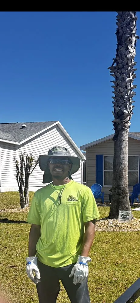 Expert landscaping services for homes in Leesburg, FL by Sparkle Care Lawn Services