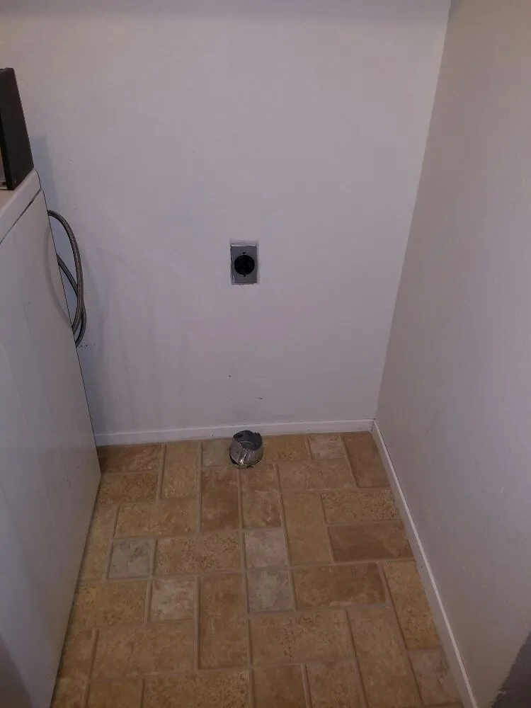 Reliable yard maintenance in Oak Harbor, WA by Sparkle Clean