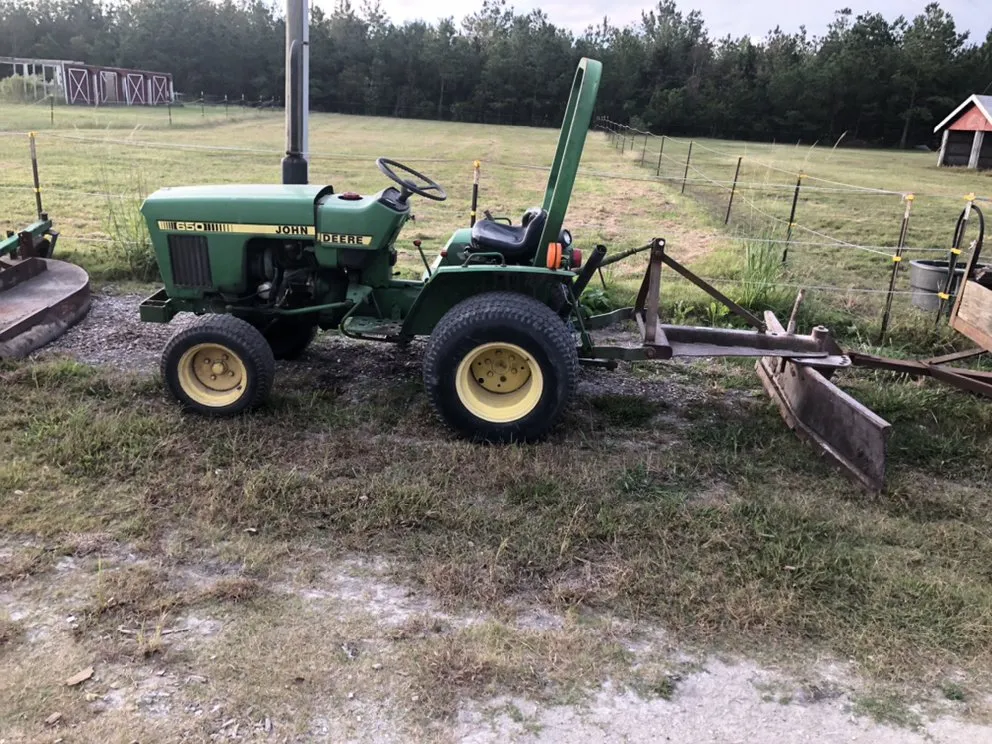 Trusted yard cleanup service experts serving Jacksonville, NC - Sparky’s Lawn & Property Maintenance