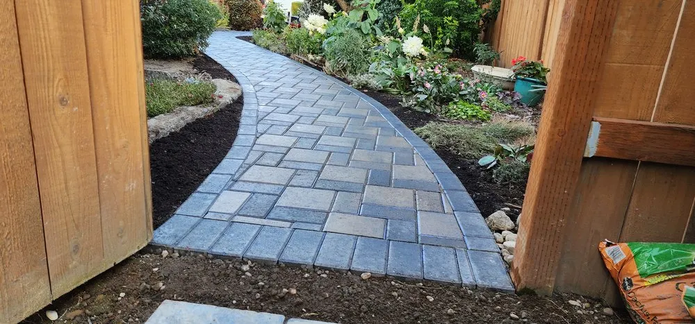 Local yard cleanup service in Lake Stevens, WA by Spartan & Gonzay Landscaping