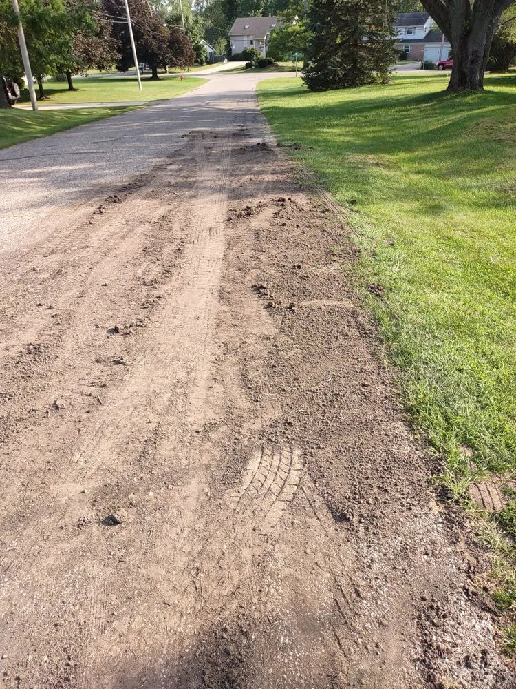 Custom landscaping services experts serving East Lansing, MI - Spartan Lawn Care