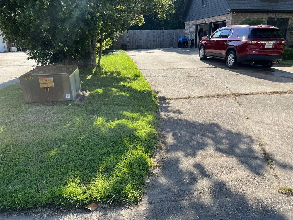 Expert lawn mowing service in Niceville, FL by Spartan Lawn Pro LLC