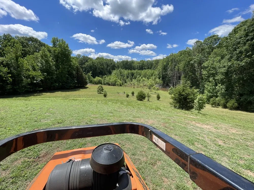 Top-rated lawn care service in Spartanburg, SC by Spartan Lawn Service