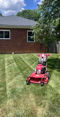 Spartans Lawn Care Services Logo