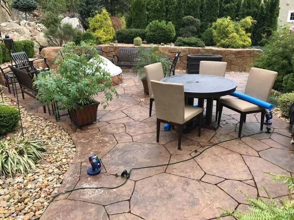 Local garden landscaping in Mobile, AL by Spaulding & Son