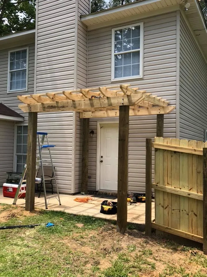 Affordable lawn mowing service in Mobile, AL by Spaulding & Son