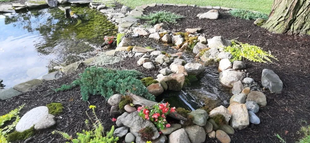 Custom garden landscaping experts serving Cobleskill, NY - Spaulding Water Gardens and Lawn Care