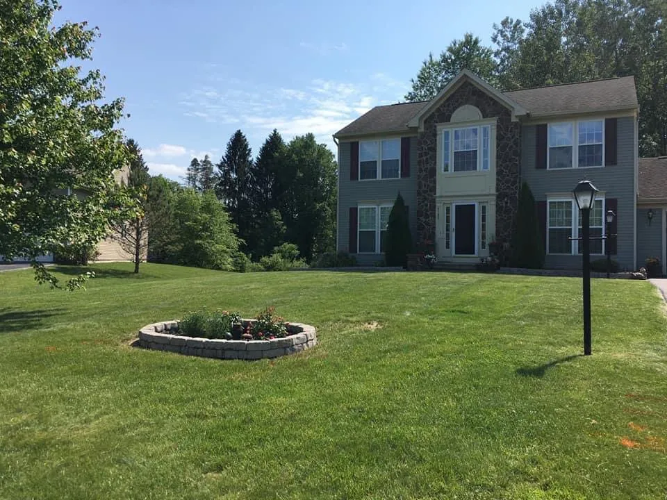 Local yard cleanup service in Central Square, NY by Spaulding’s Lawn Care Service