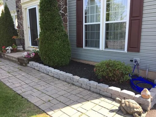 Spaulding’s Lawn Care Service Logo