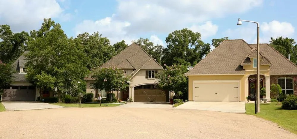 Trusted yard cleanup service for year-round maintenance across Slidell, LA - Spayde Maintenance & Solutions