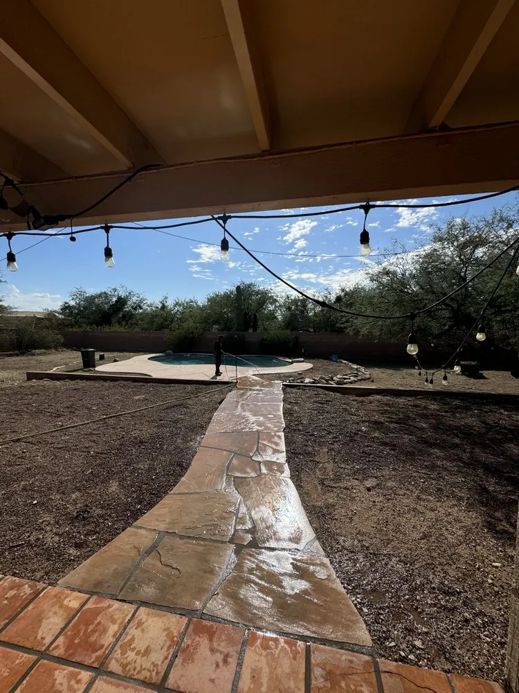 Top-rated garden landscaping with custom design in Tucson, AZ by Speakez Services