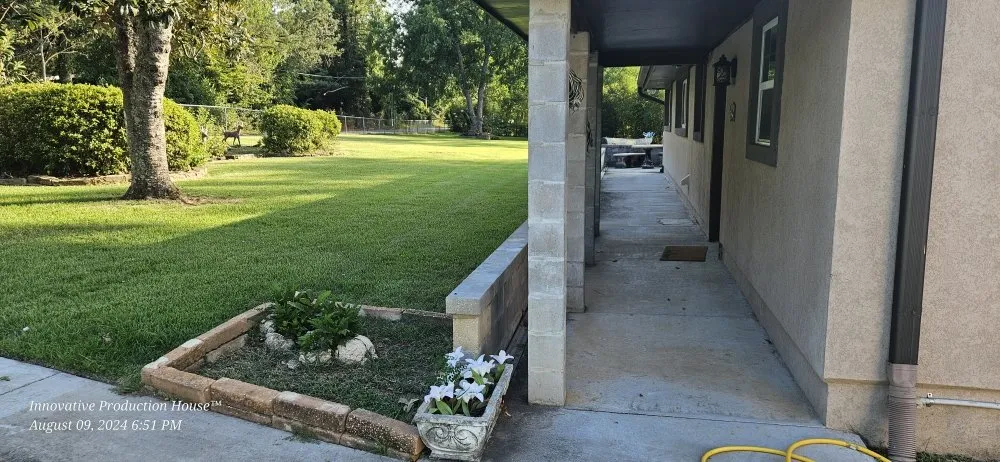 Professional yard maintenance with custom design in Warwick, GA by Spears Outdoor Services