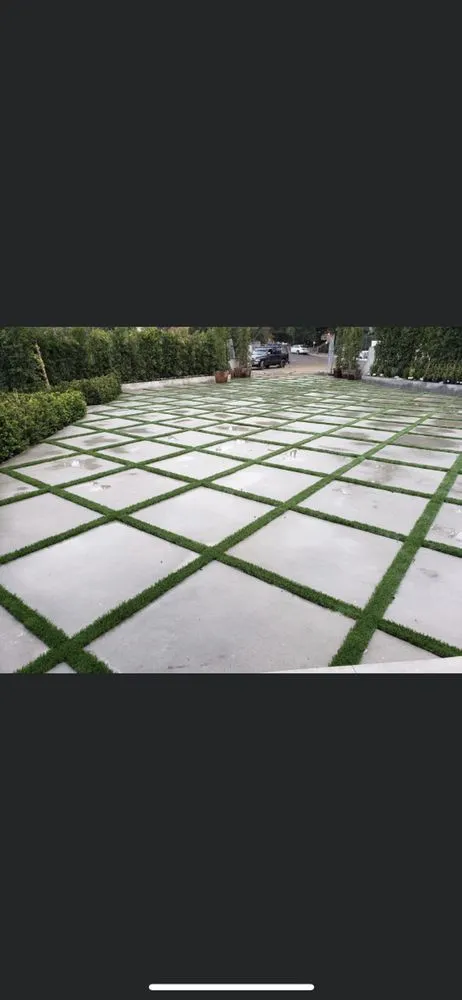 Reliable yard maintenance in Fontana, CA by Specialty Builders