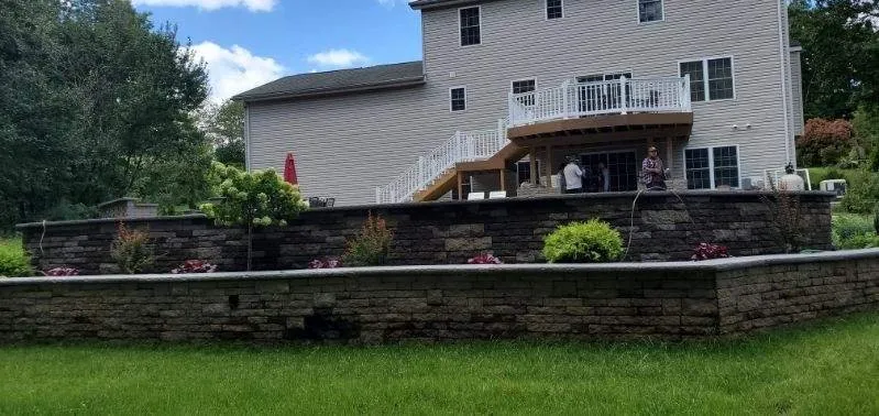 Expert yard cleanup service for beautiful yards across Hazleton, PA - Speedy Garcia Landscaping Corp