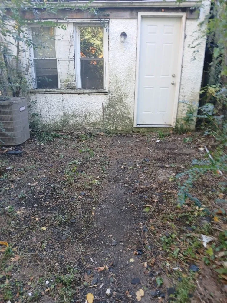 Affordable residential landscaping in Baltimore, MD - Speedy Haul Uplifters