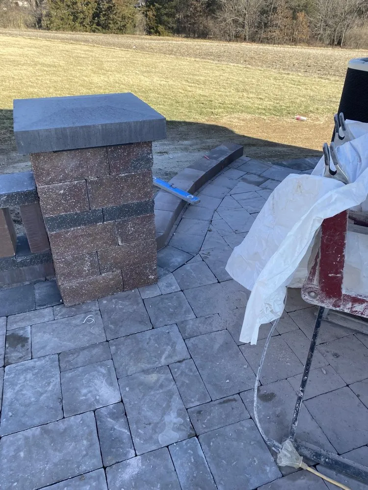 Expert yard maintenance experts serving Holts Summit, MO - Speedy Landscaping