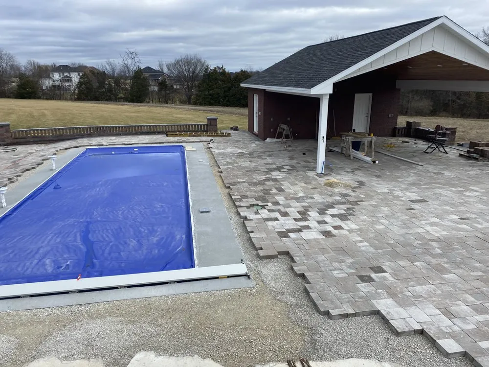 Top-rated lawn mowing service for residential properties in Holts Summit, MO by Speedy Landscaping