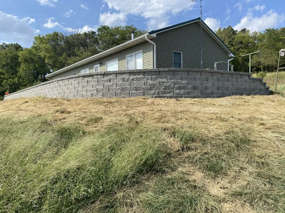 Local landscaping services in Holts Summit, MO - Speedy Landscaping