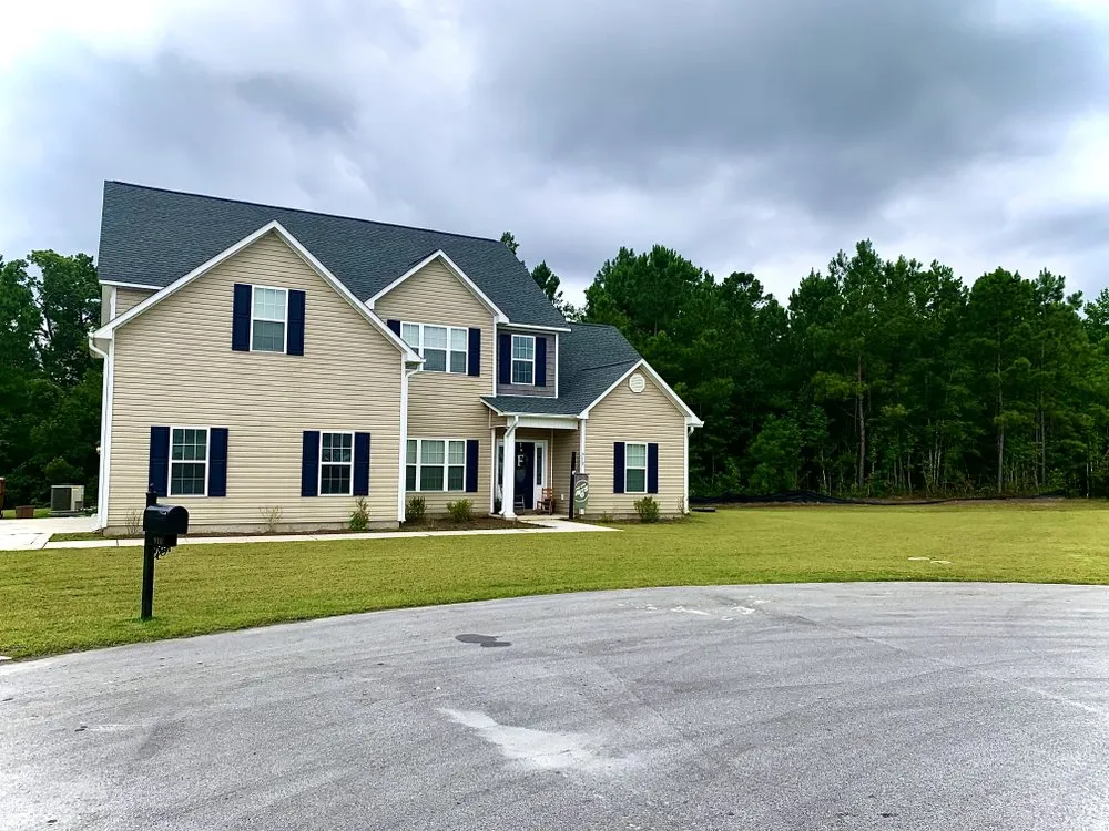 Local garden landscaping for year-round maintenance across Emerald Isle, NC - Speedy Lawn Care