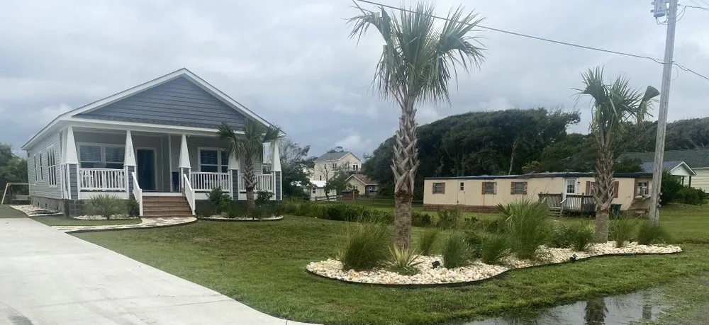 Trusted yard cleanup service in Emerald Isle, NC - Speedy Lawn Care