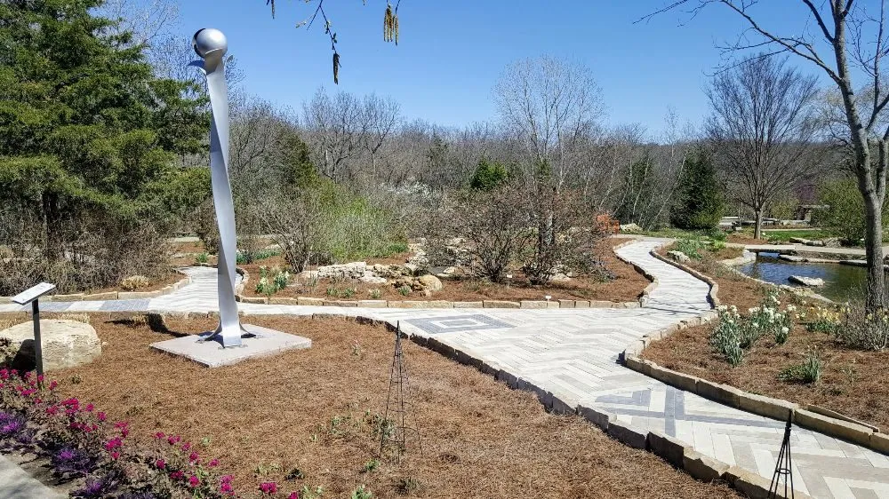 Affordable landscaping services near you in Kansas City, MO by SpeedyBlades Contracting & Design