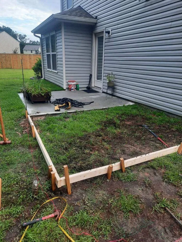 Affordable landscape design for homes in Moncks Corner, SC by Spell Landscaping and Concrete