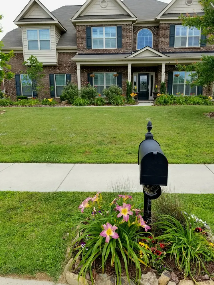Affordable landscaping services in Waxhaw, NC - Spencer Home Services
